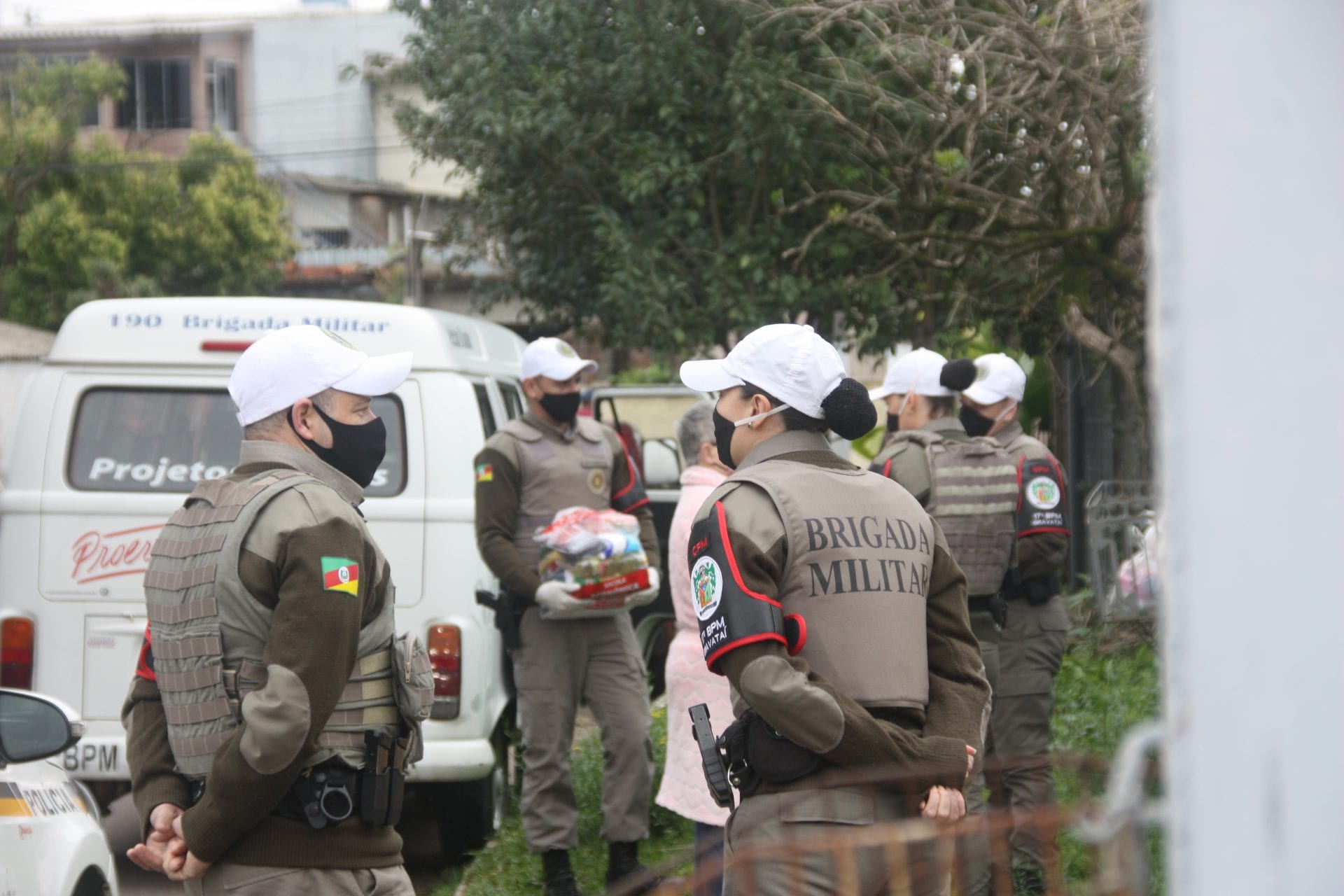 Patrulha Maria da Penha levou cestas, proteção e esperança à mulheres vítimas de violência em Gravataí