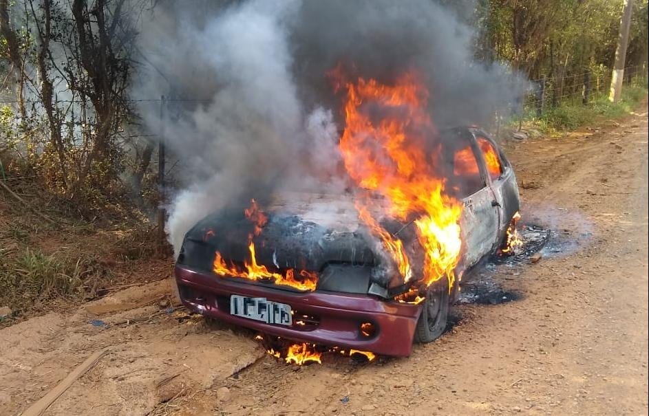 Homens invadem madeireira e atiram contra proprietário em Gravataí