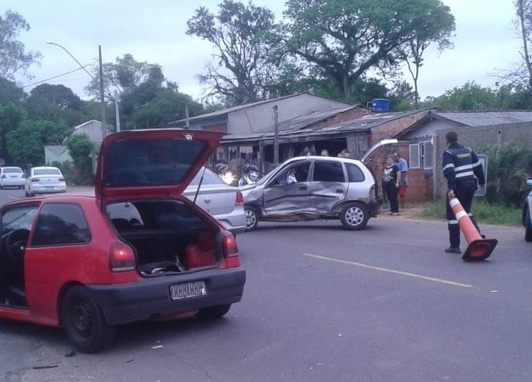 Acidente deixa uma vítima fatal na ERS-020, próximo à parada 76, em Gravataí