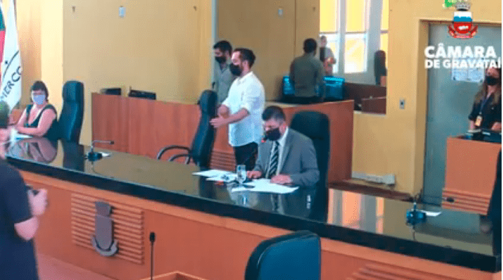 Siga ao vivo a posse dos vereadores e do prefeito eleito de Gravataí