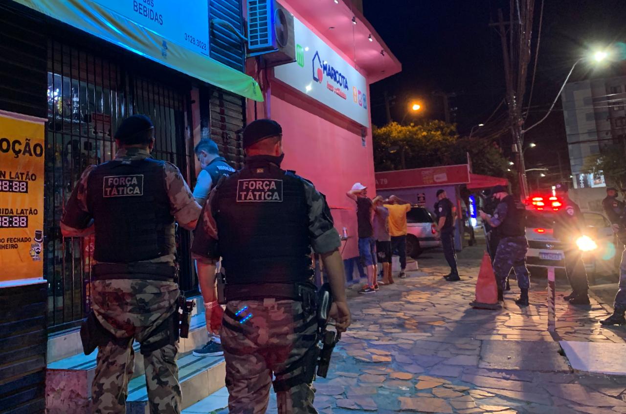 Comandantes da Brigada e da Guarda falam sobre prisão para quem promover aglomerações em Gravataí