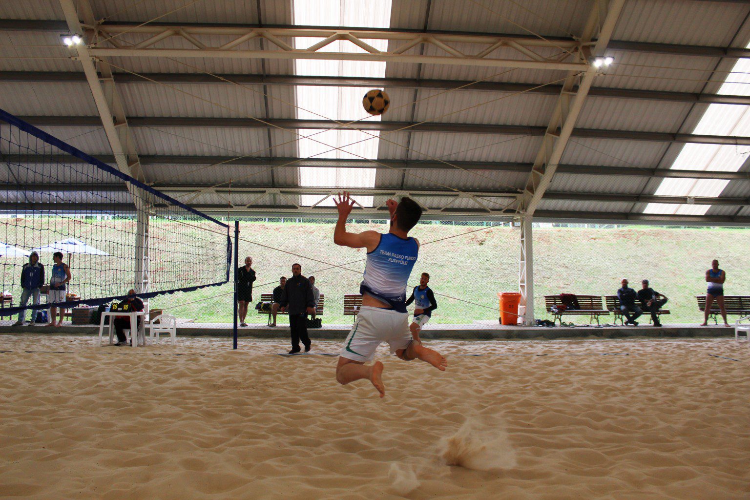 Sesc promove torneio de Futvôlei e Beach Tennis em Gravataí