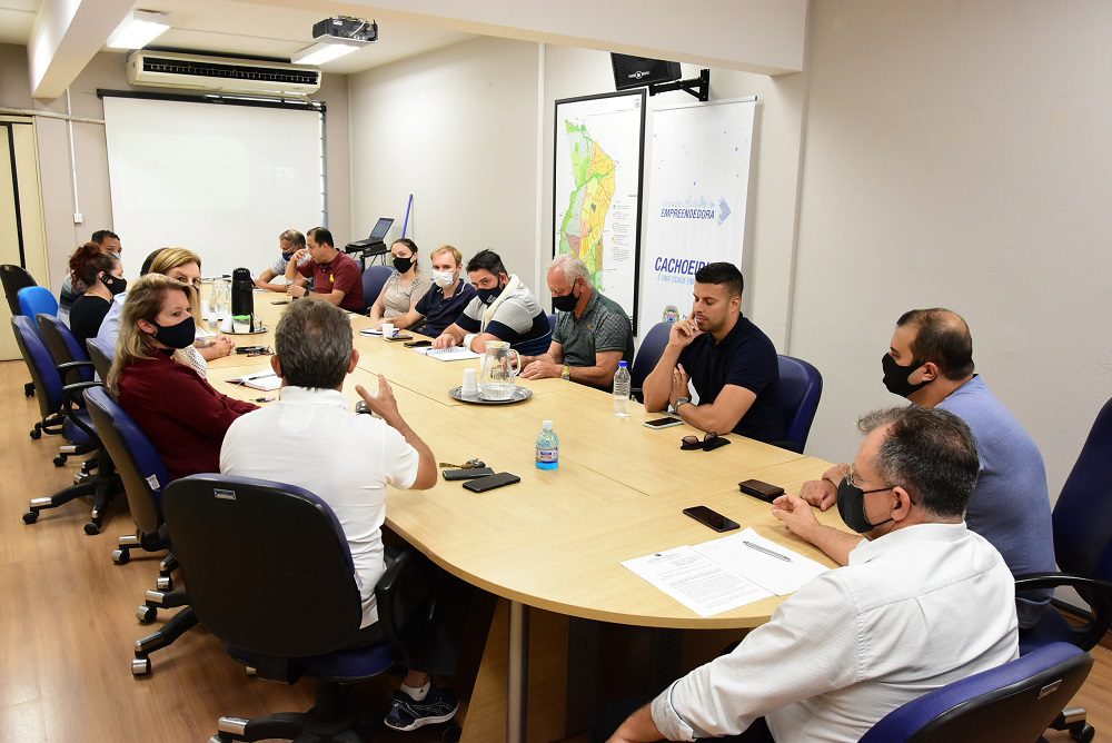 Prefeitura de Cachoeirinha reúne vereadores e Corsan para encaminhar demandas da população