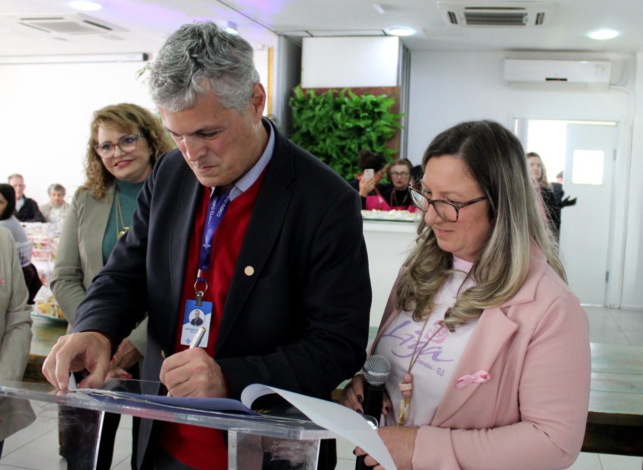 Santa Casa e Liga Feminina de Combate ao Câncer firmam parceria em Gravataí