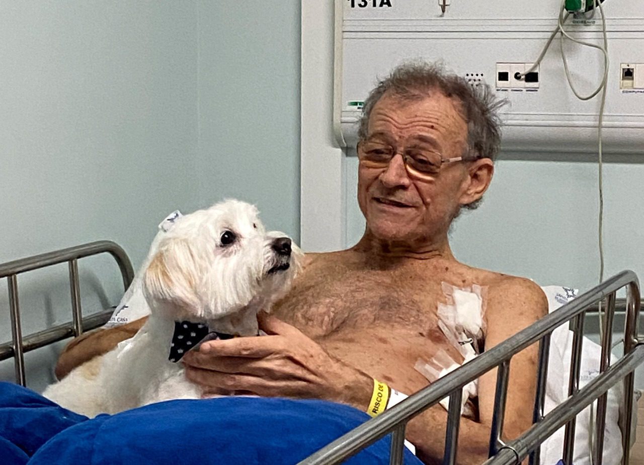 Pela primeira vez, cão é autorizado a acompanhar tratamento de dono em Gravataí