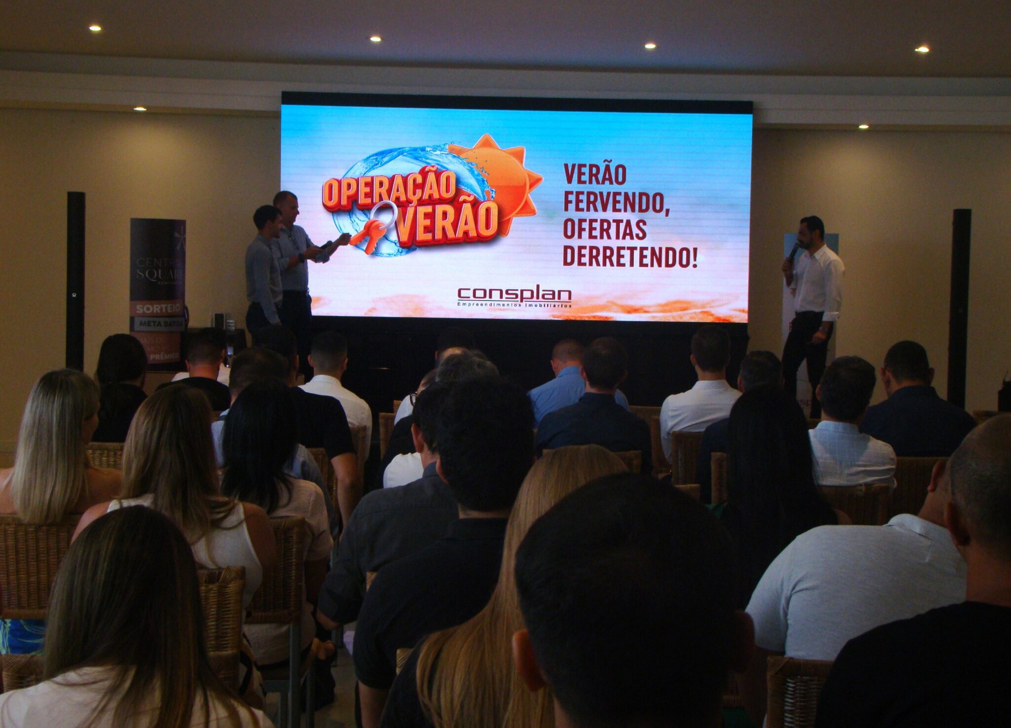 Frente ao sucesso de vendas em Gravataí, Consplan premia corretores de imóveis