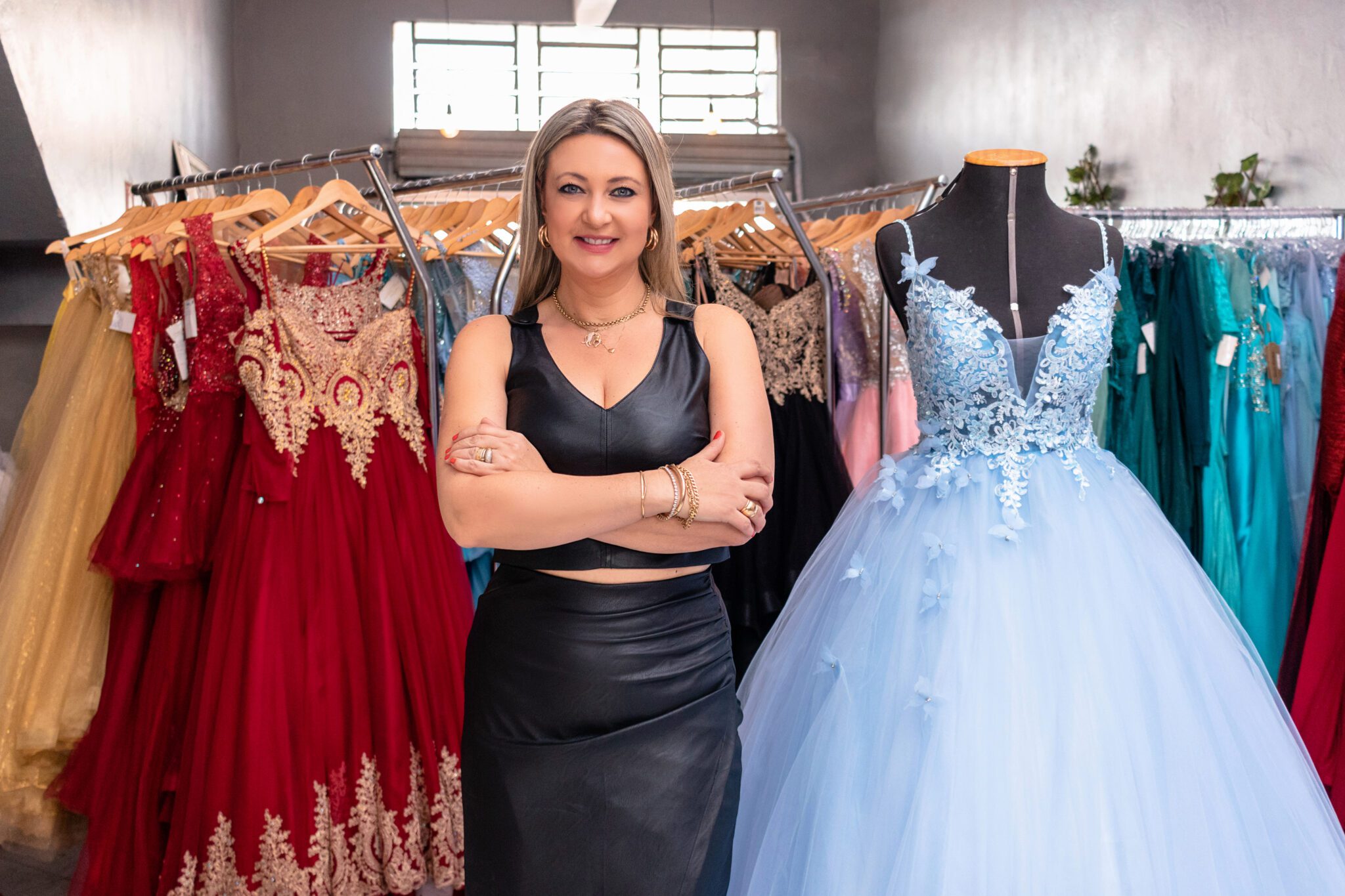 Em Gravataí, Maria Valentina é referência no aluguel de vestidos para festas