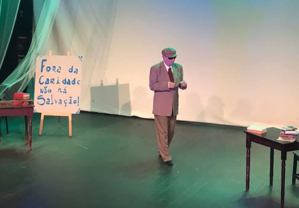 Inédito em Gravataí, espetáculo teatral relembra o médium Chico Xavier