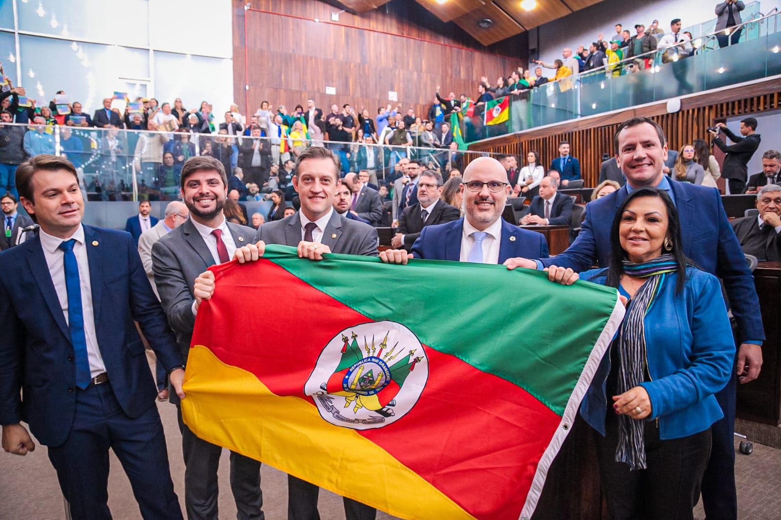 PEC que protege os símbolos do RS é aprovada na Assembleia Legislativa