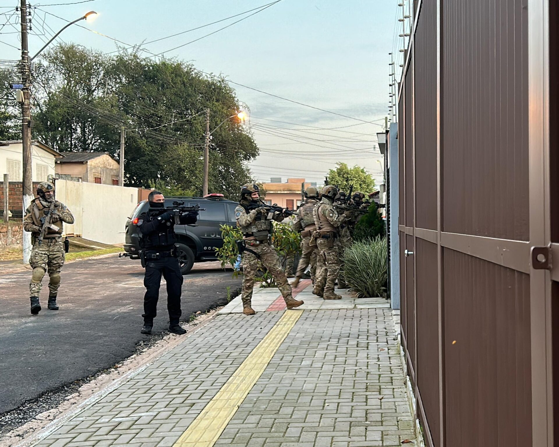Megaoperação contra o crime organizado em Gravataí prende mais de 30 suspeitos