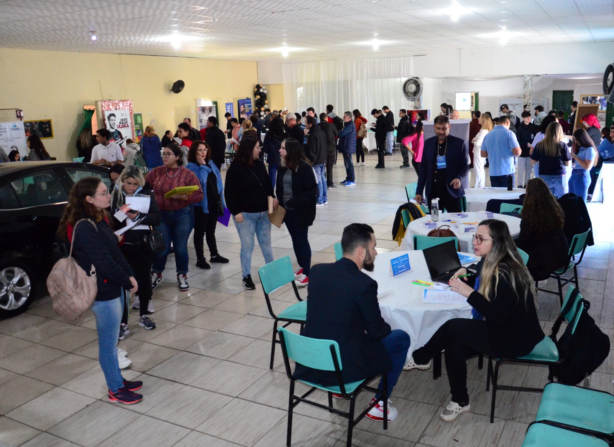 Feirão de empregos em Gravataí ofertará 300 vagas em mais de 20 empresas