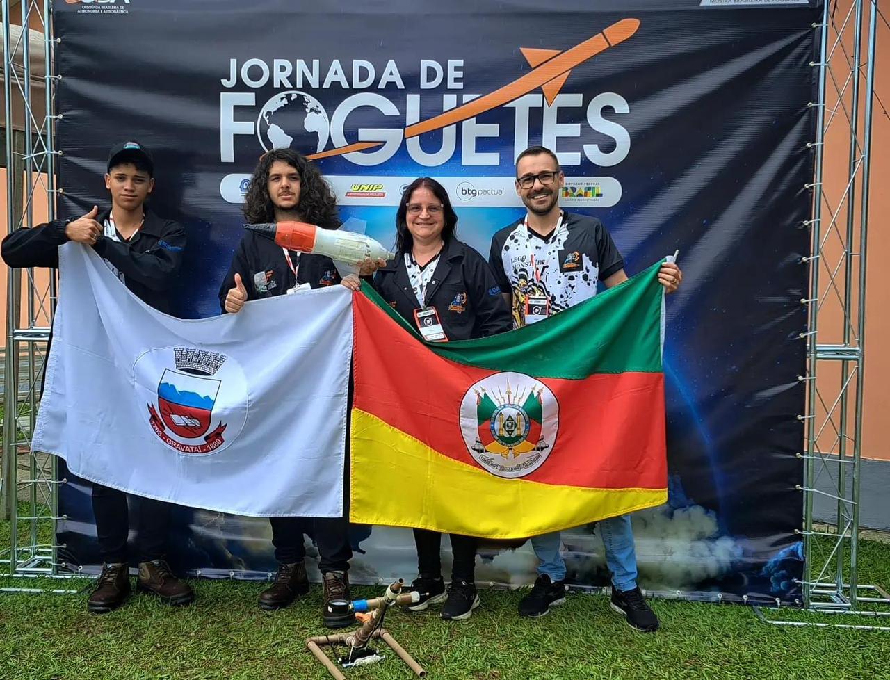 Gravataí no pódio da Mostra Brasileira de Foguetes, ocorrida no Rio de Janeiro