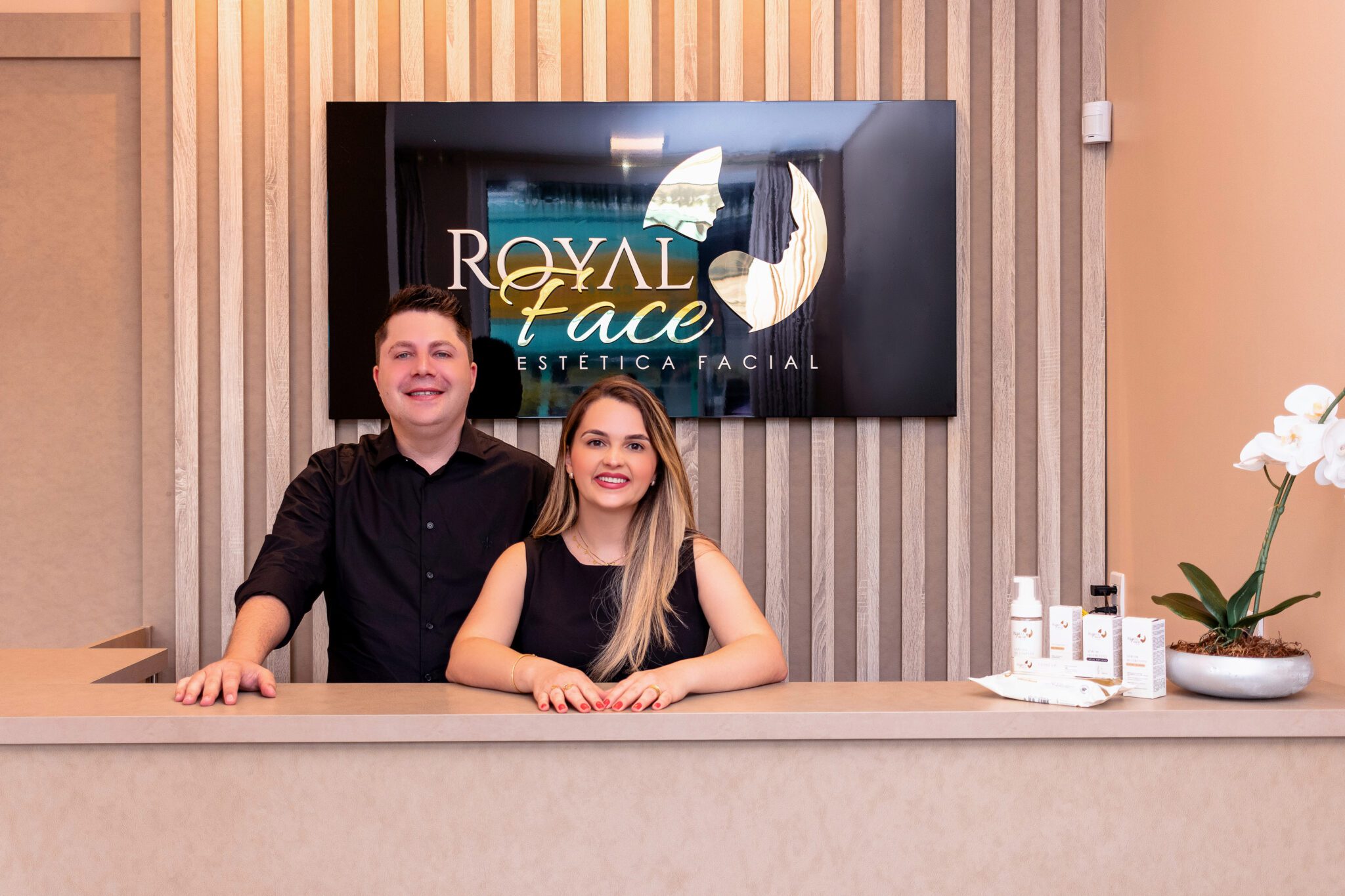 Gigante da estética facial no Brasil, Royal Face celebra três anos em Gravataí