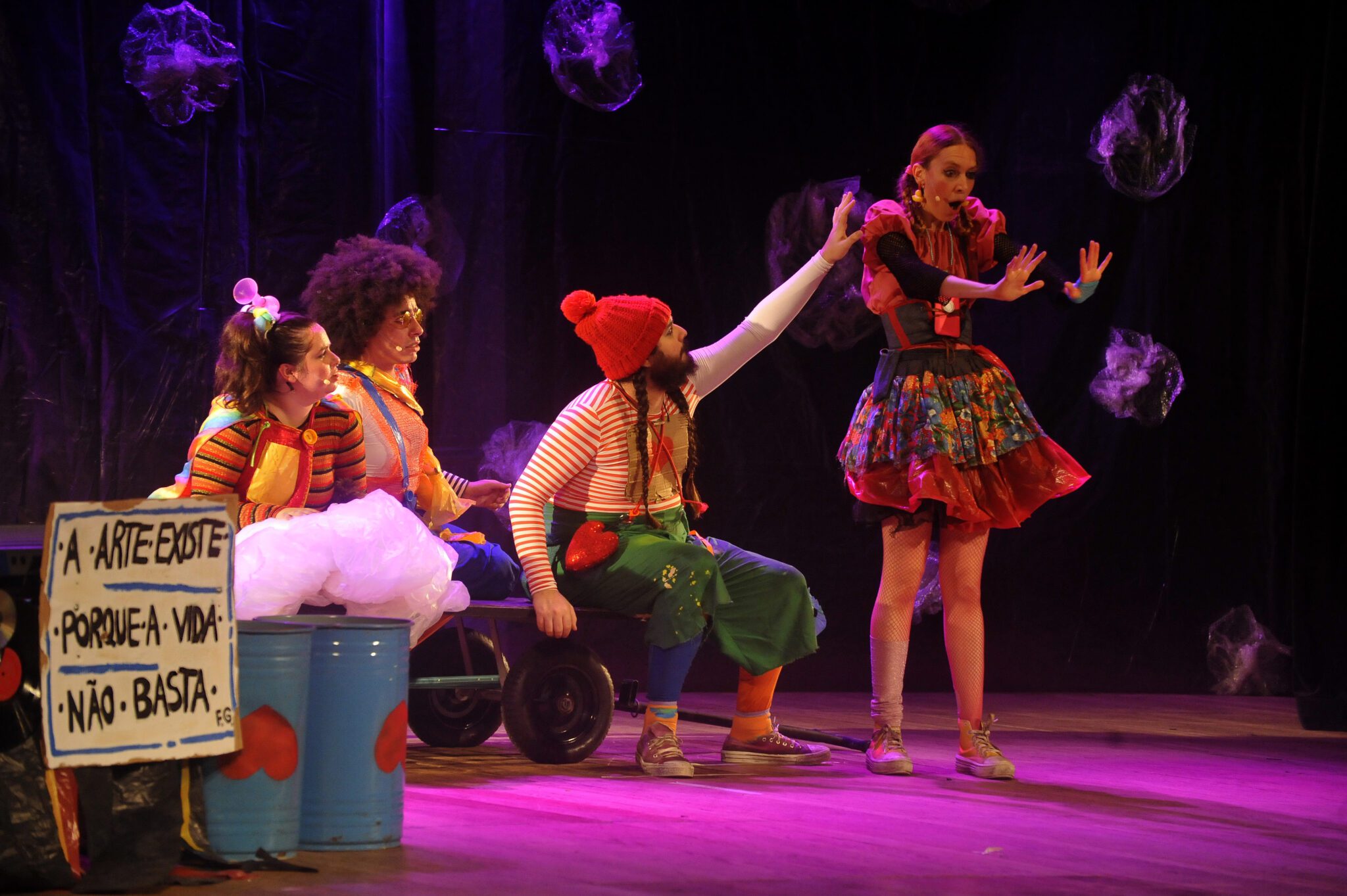 Ator de Gravataí integra elenco de musical infantil em temporada na capital