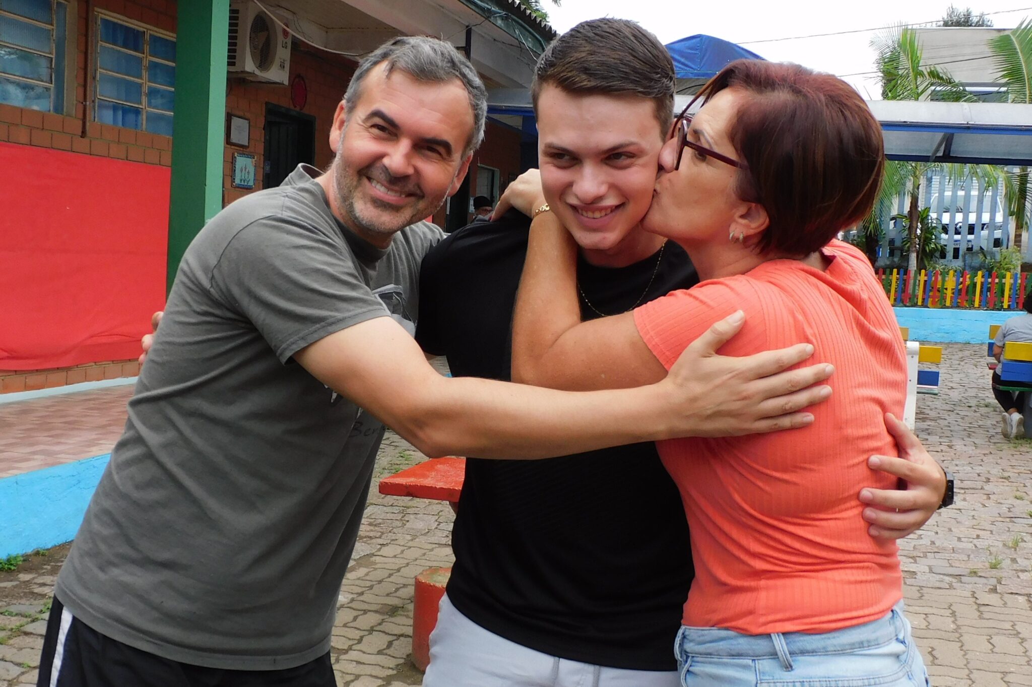 Orgulho para a família e professores, aluno da rede pública de Gravataí passa em Medicina na UFRGS
