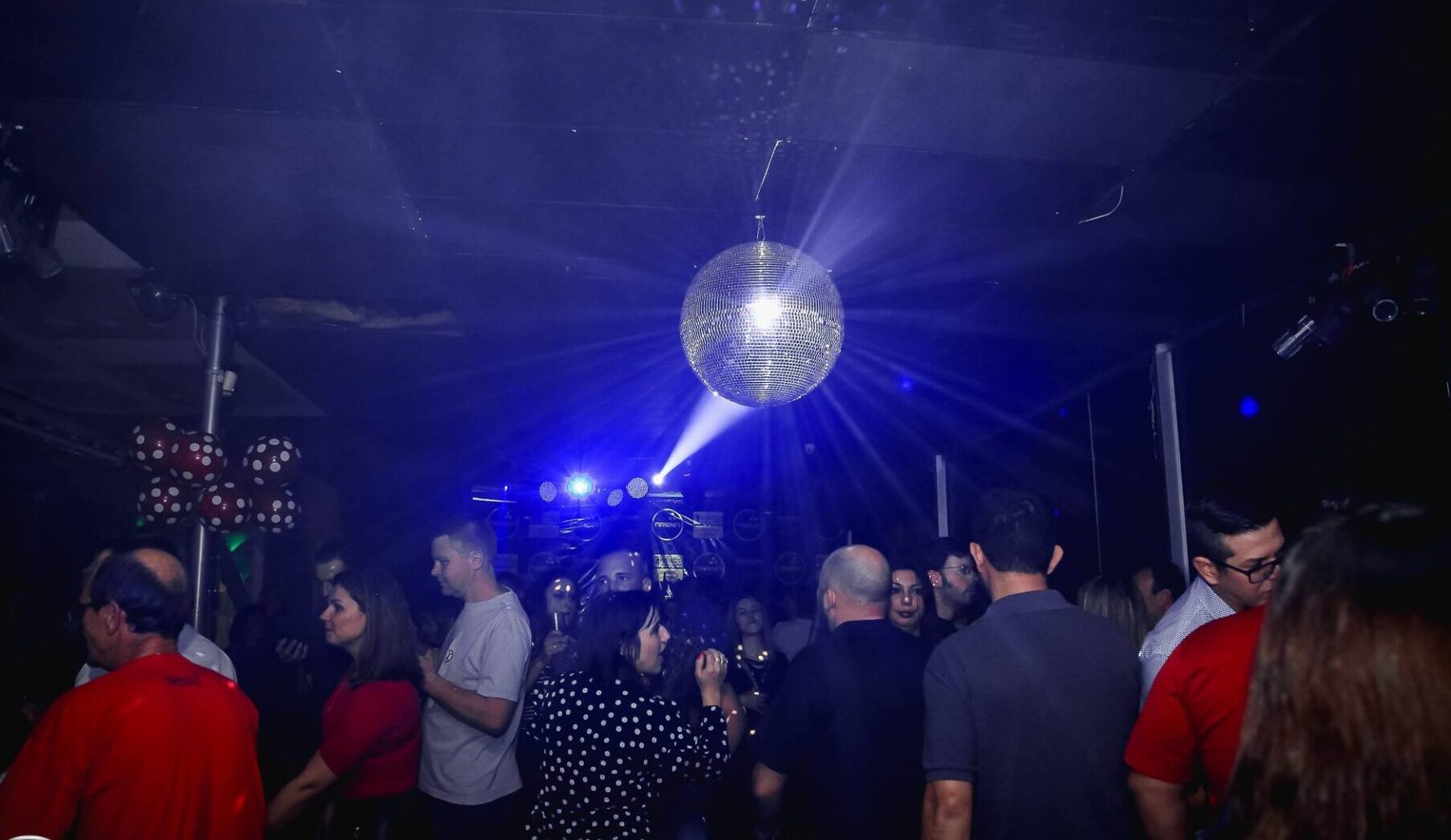 Tradicional festa que relembra hits dos anos 80 e 90 ocorre no próximo mês em Gravataí