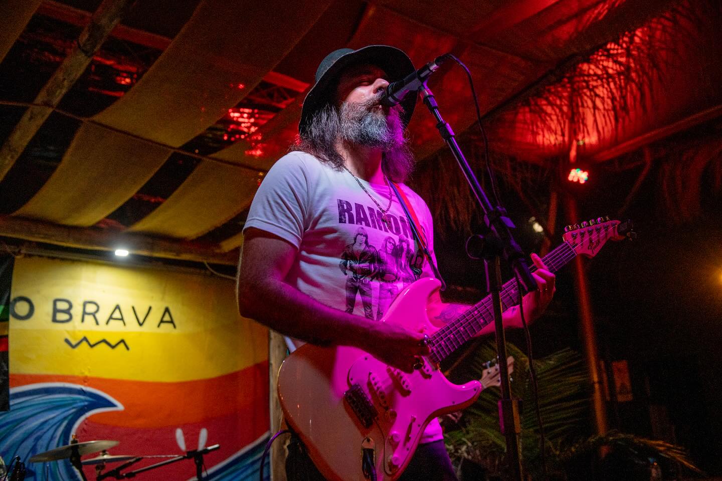 Na estrada há mais de 20 anos, Acústico Reggae faz show em Gravataí no mês que vem
