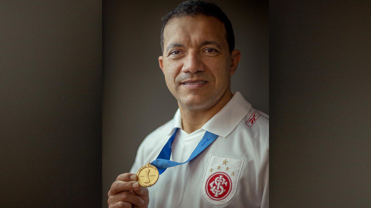 Campeão mundial pelo Inter, Iarley jogará em time de Gravataí no campeonato da categoria Master