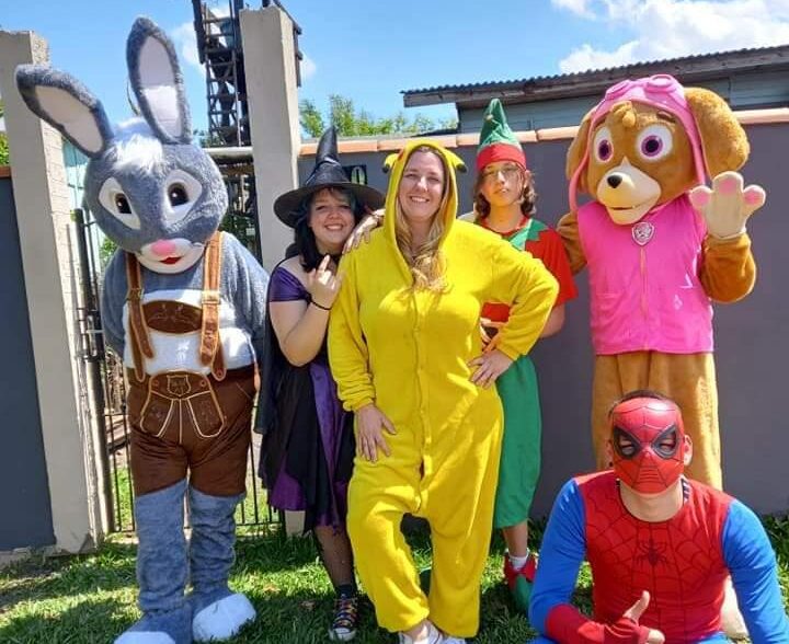 Voluntários arrecadam doces e brinquedos para ação de Dia das Crianças em Gravataí e Cachoeirinha