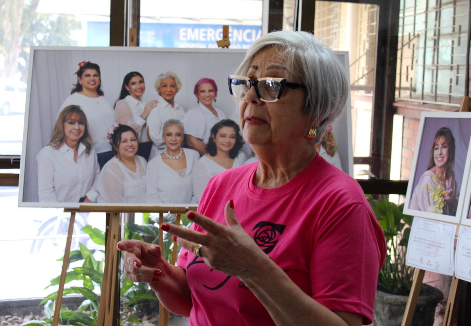 Hospital de Gravataí recebe exposição que retrata mulheres em tratamento de câncer