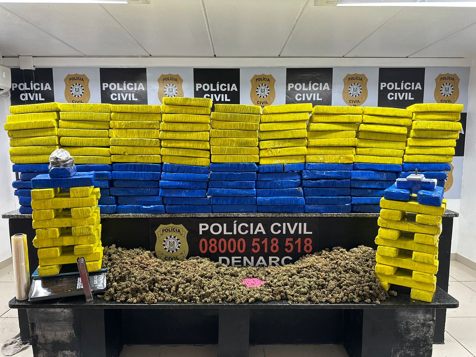 Investigação descobre casa em Gravataí usada para armazenar diferentes tipos de drogas