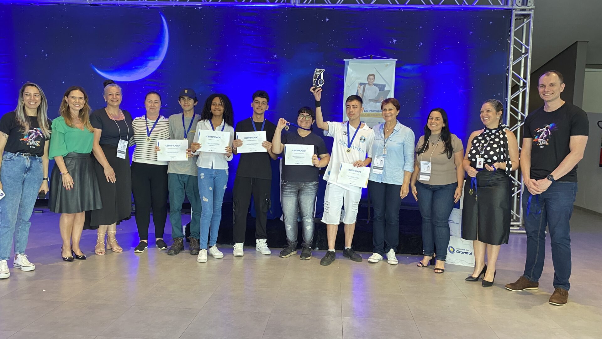 Equipe da Escola Nicolau é a grande vencedora do 1º Salão de Inovação e Pesquisa da CNEC Gravataí