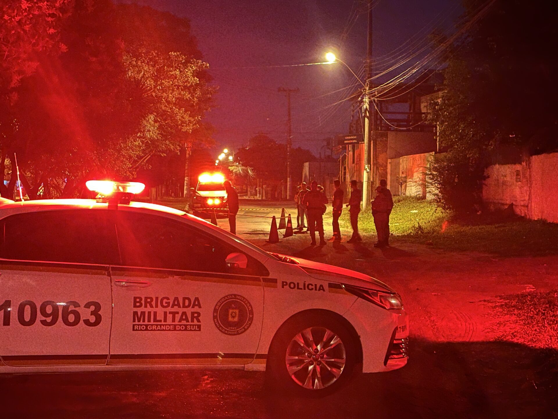 Homem é encontrado morto com marcas de tiros e mãos amarradas em Gravataí