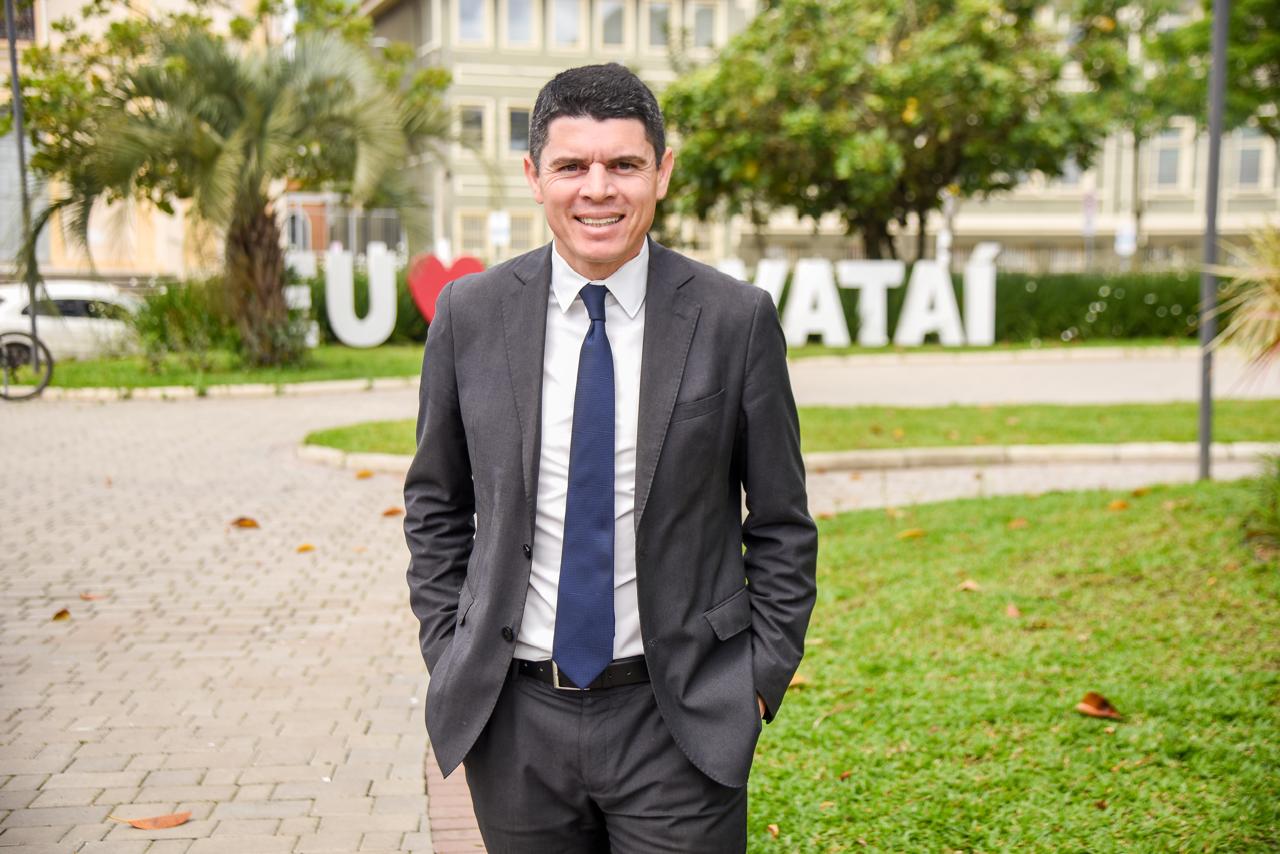 Com proposta de gestão colaborativa, Luiz Fernando Rodrigues é eleito presidente da OAB Gravataí