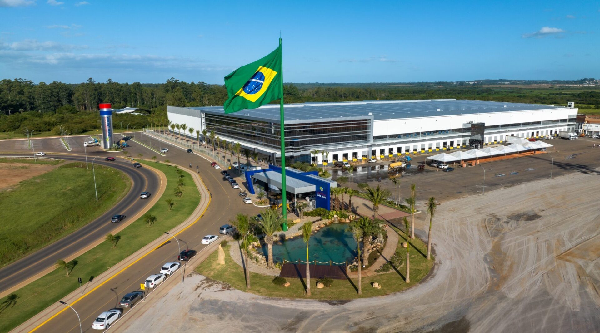 Com vagas para pessoas sem experiência, Rede de Farmácias São João realiza novo recrutamento em Gravataí