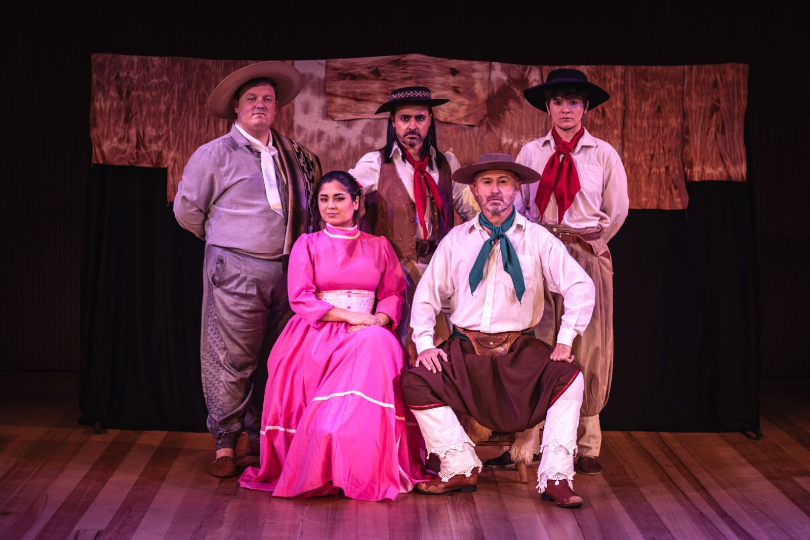 Produzido em Gravataí, espetáculo inspirado na obra de Simões Lopes Neto está no Porto Verão Alegre