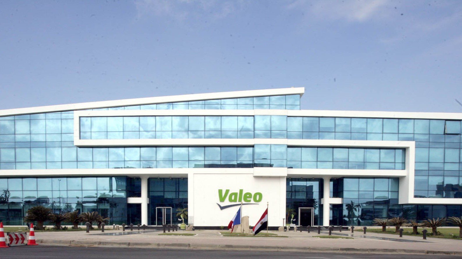 Gigante francesa com unidade em Gravataí completa 50 anos no Brasil e aposta no futuro da mobilidade