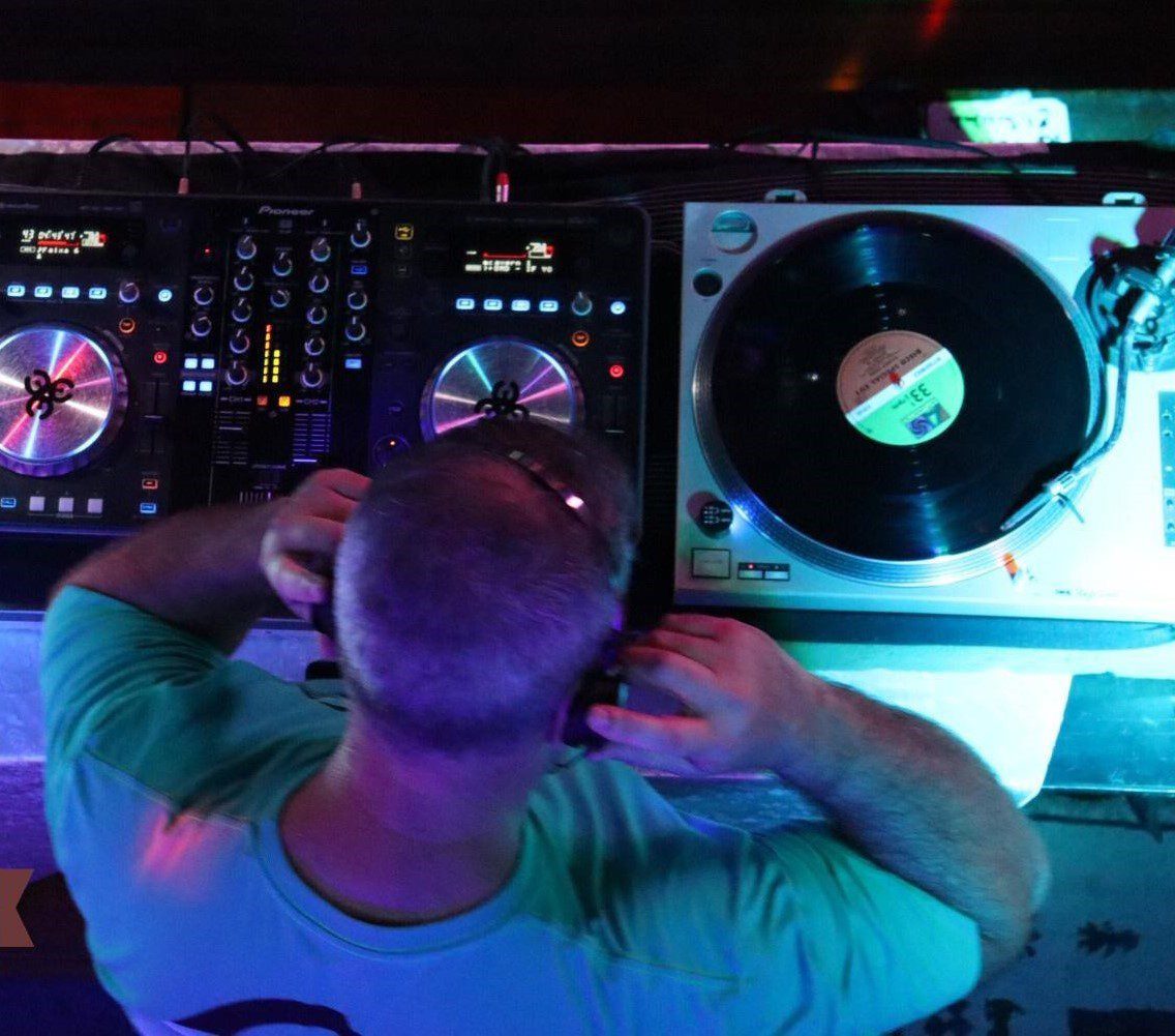 Festa com músicas tocadas no vinil acontece neste sábado em Cachoeirinha