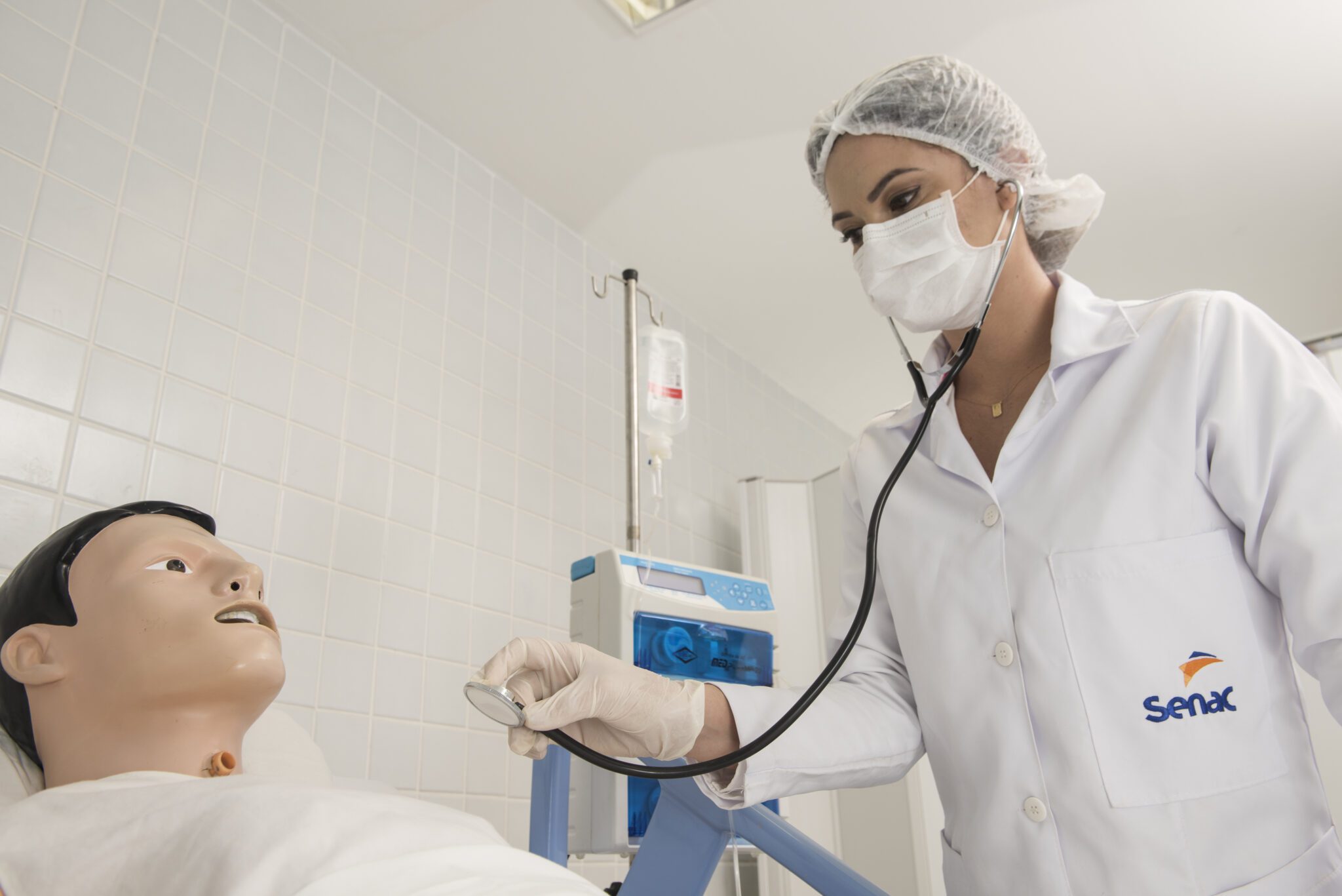 Senac Saúde oferta vagas gratuitas para o curso Técnico em Enfermagem