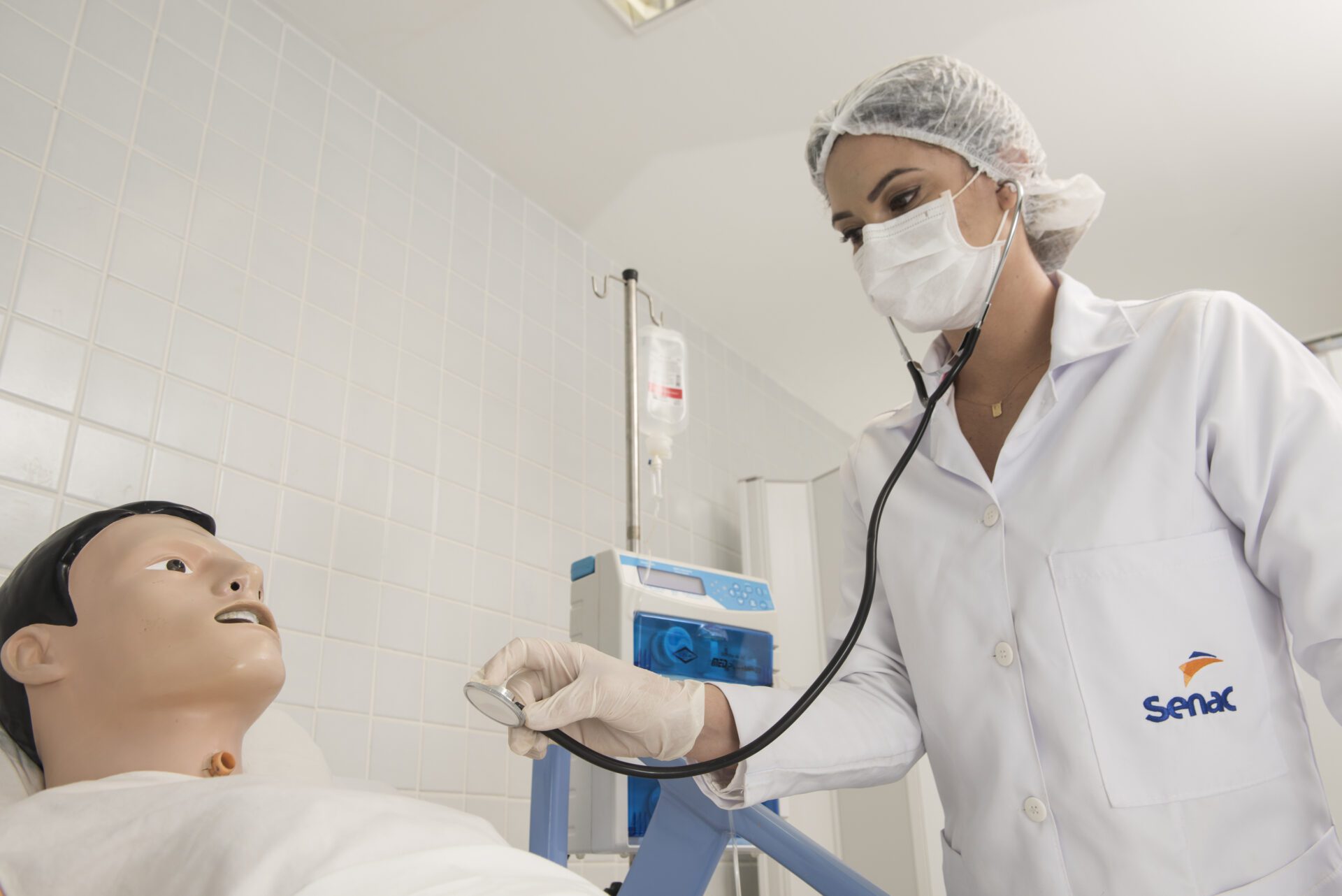 Senac Saúde oferta vagas gratuitas para o curso Técnico em Enfermagem