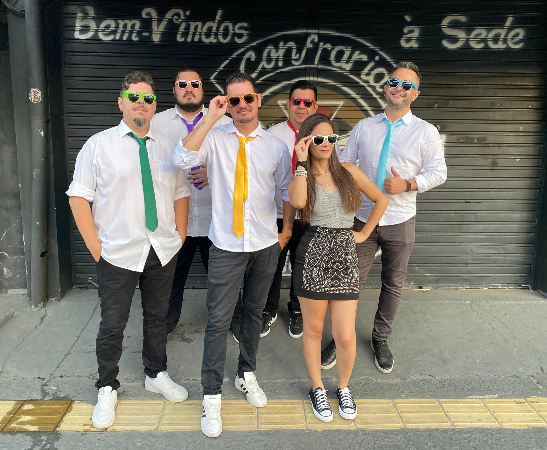 Vila Caíbe será palco de festa com a Banda Radio Hits 80