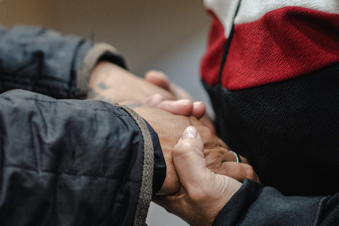 Evento voltado ao acolhimento de dependentes químicos e familiares é organizado por igreja em Gravataí