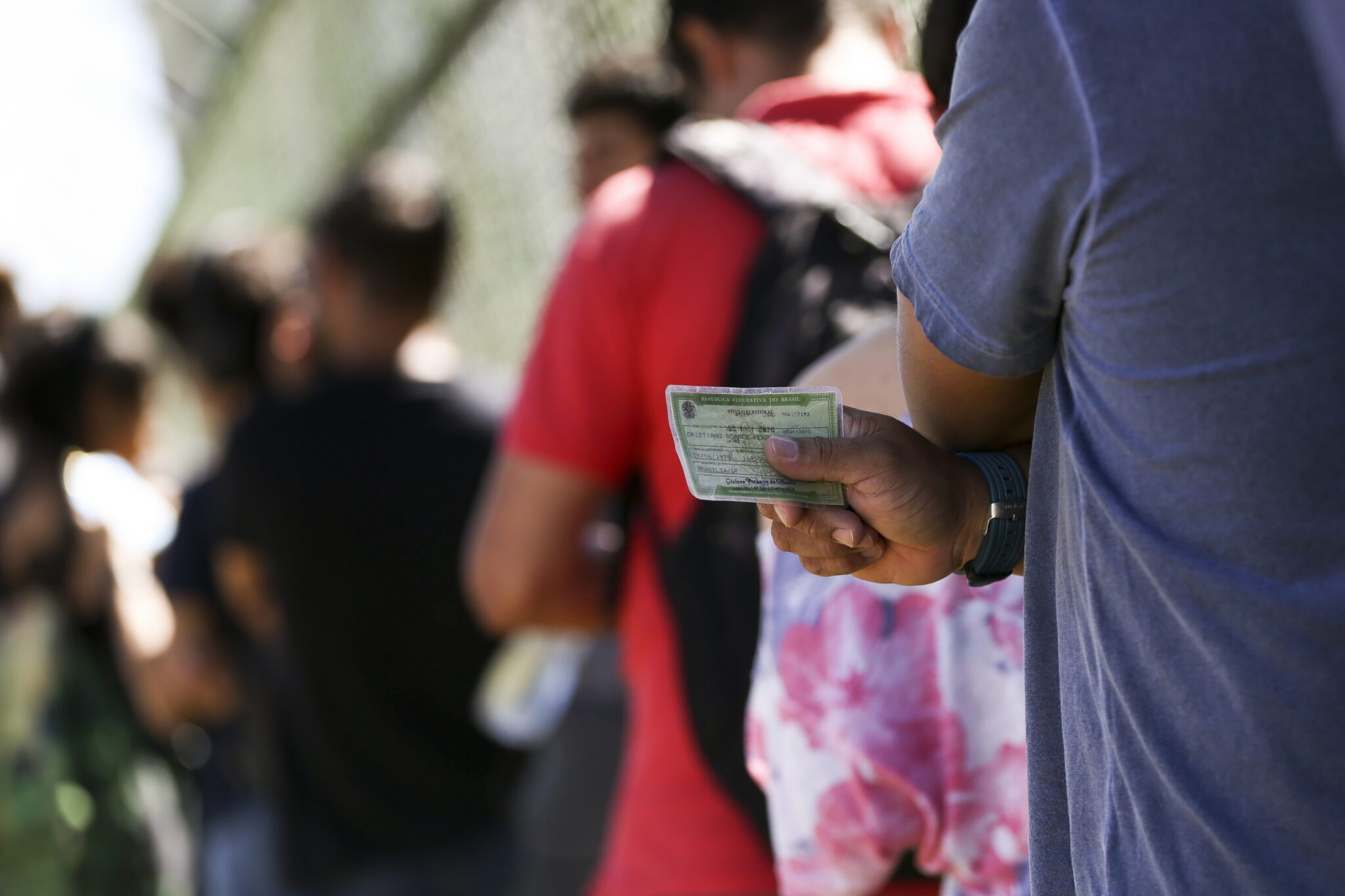 Mais de 306 mil eleitores tiveram o título cancelado no RS; situação gera impedimentos para o cidadão