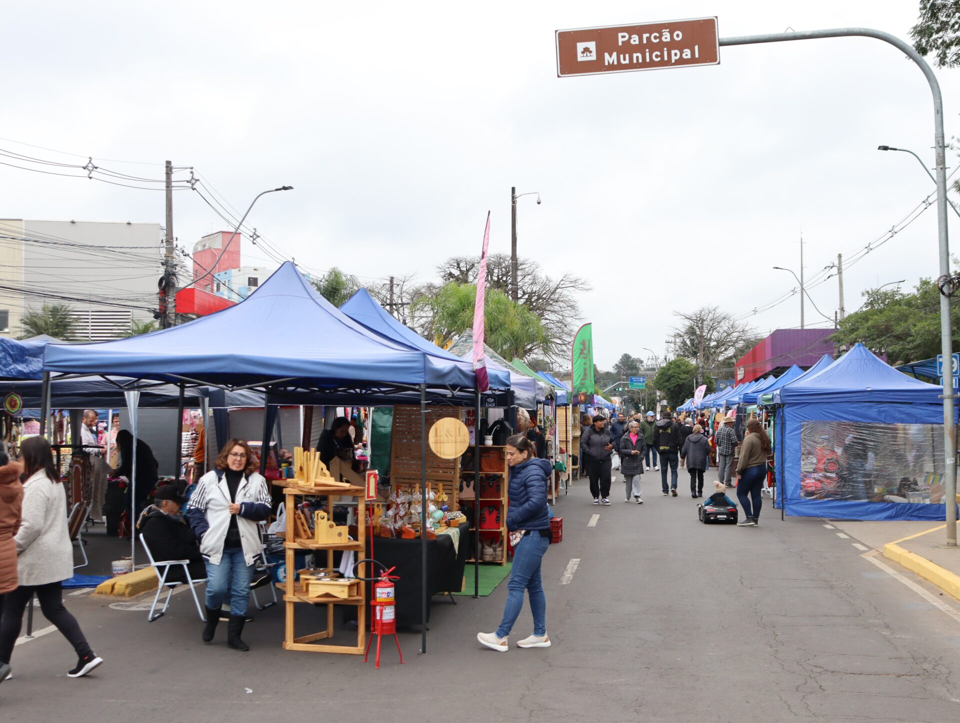 Com arrecadação de alimentos e celebração ao Dia do Rock, Rua Aberta acontece neste domingo em Gravataí