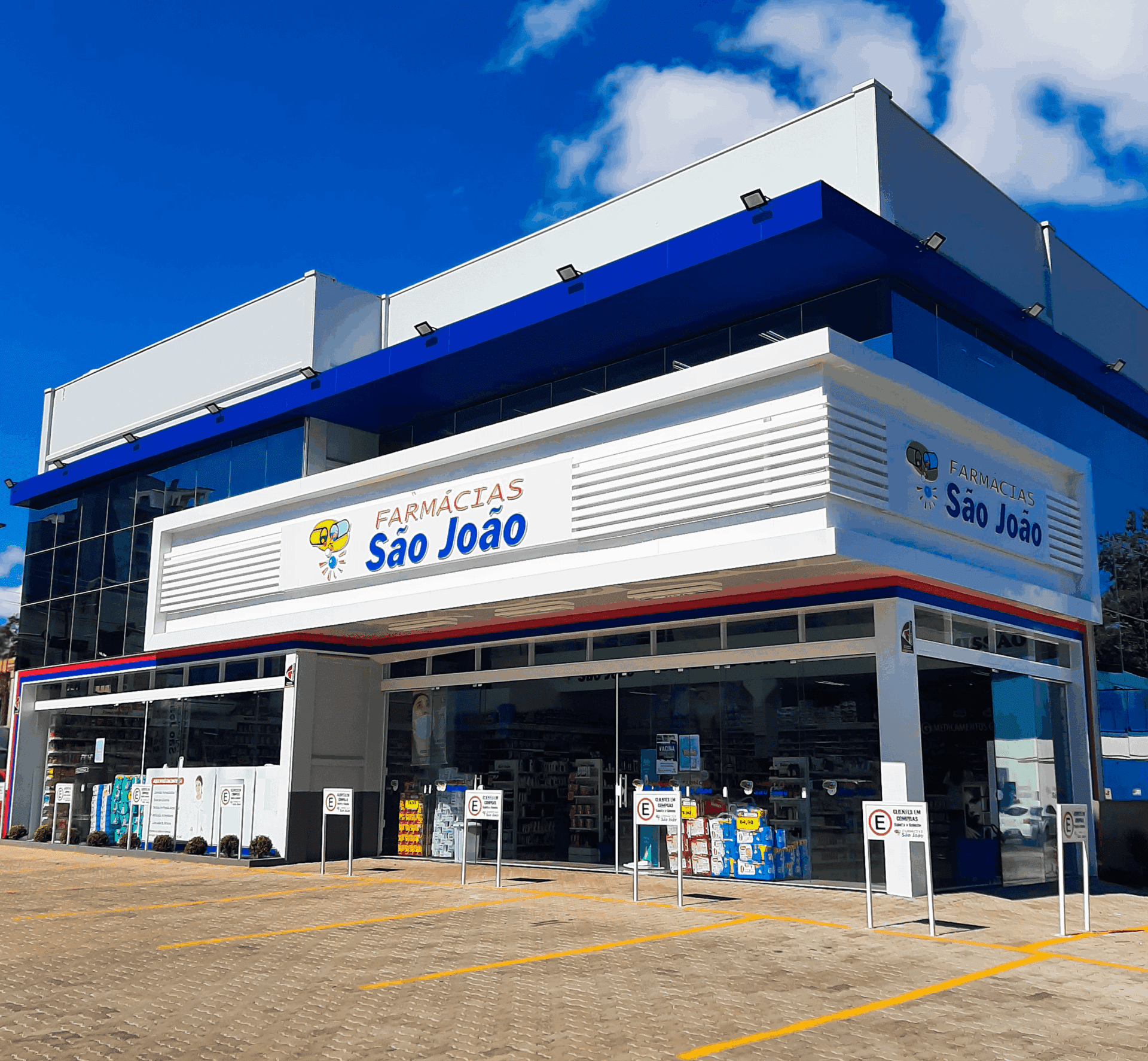Rede de Farmácias São João abre vagas para pessoas com deficiência em Gravataí e Cachoeirinha