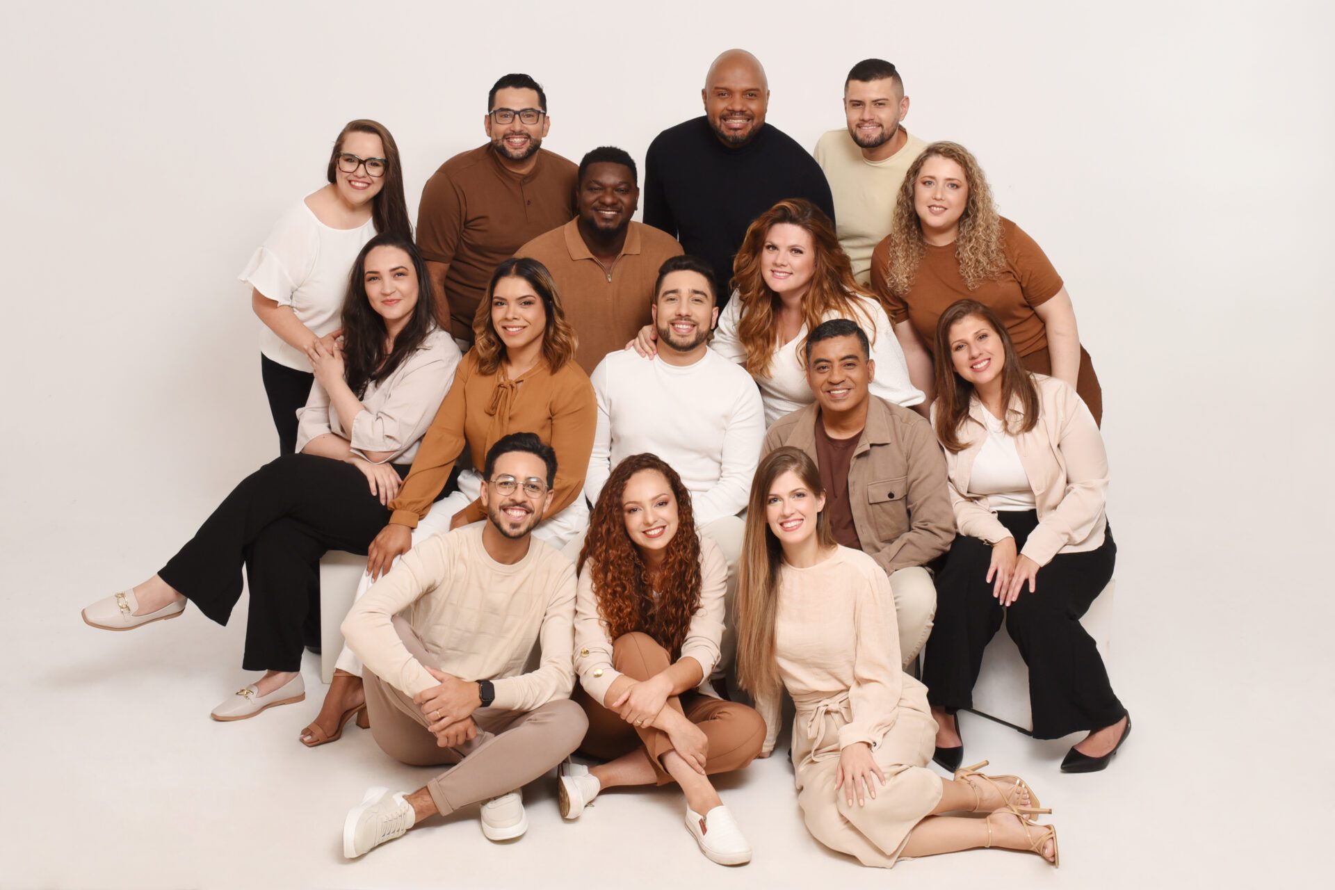 Show de lançamento de repertório do grupo cristão Novo Advir terá ingresso solidário em Gravataí