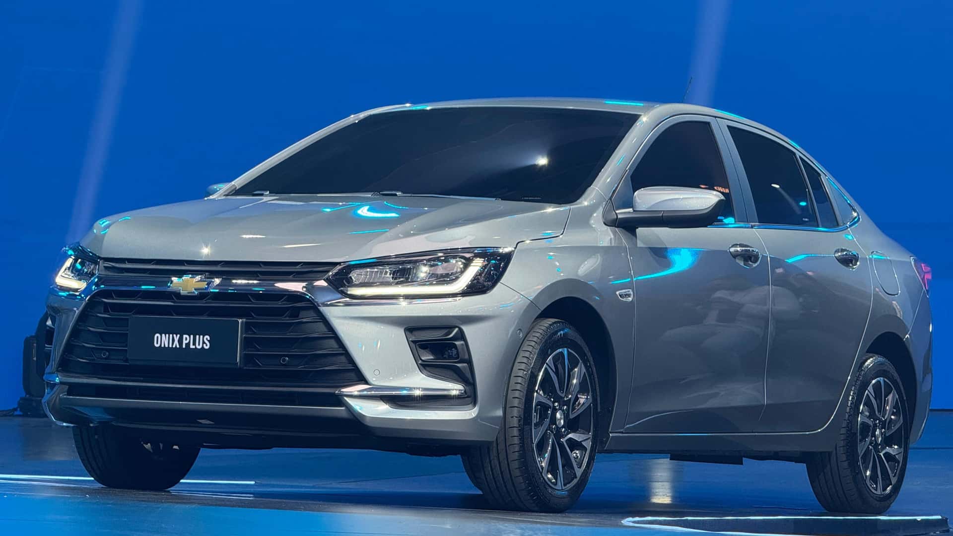 Novo Chevrolet Onix 2026 chega ao mercado com mudanças no visual, interior renovado e mais tecnologia