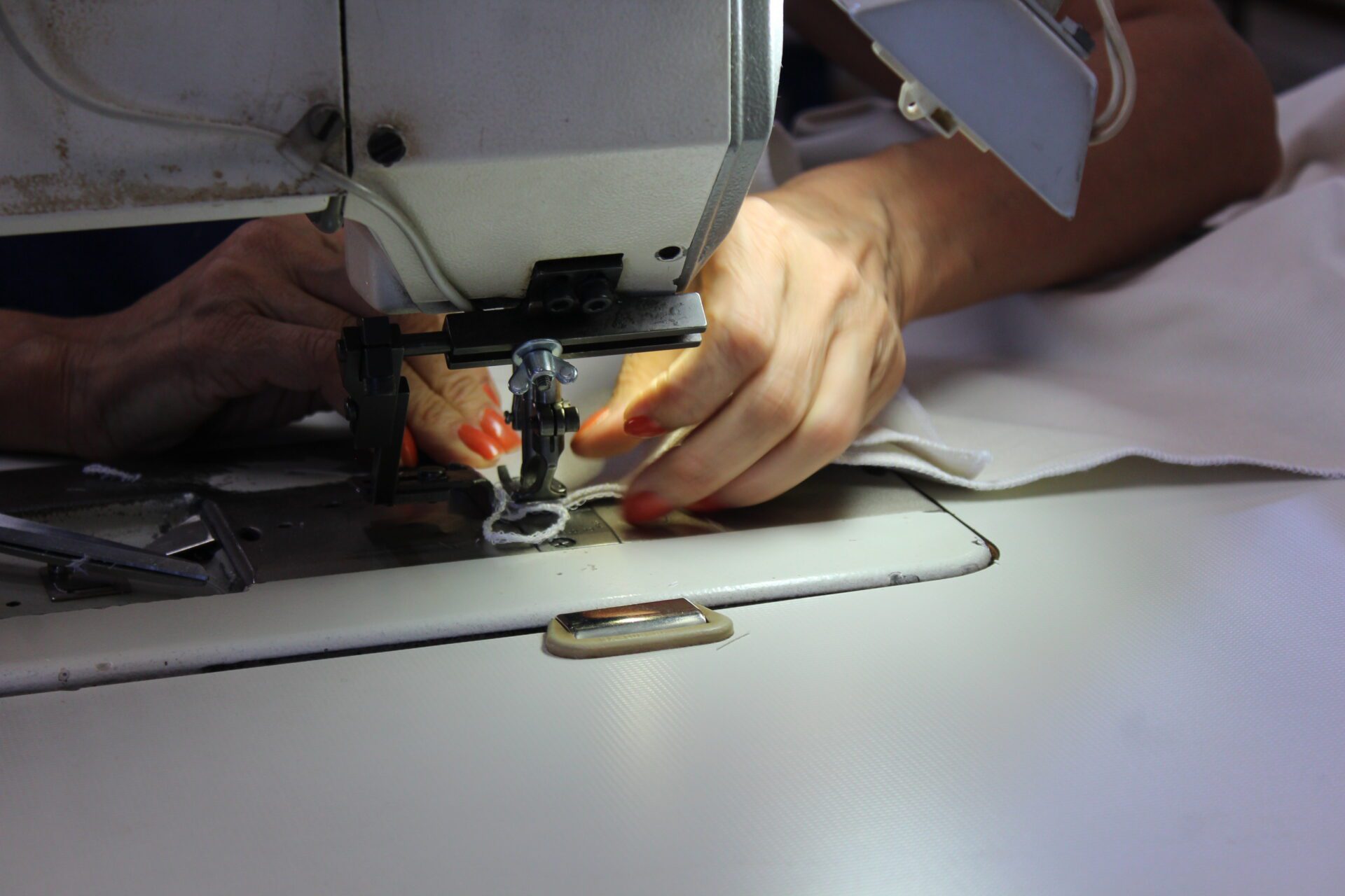 Curso gratuito de corte e costura para a população feminina está com inscrições abertas em Gravataí