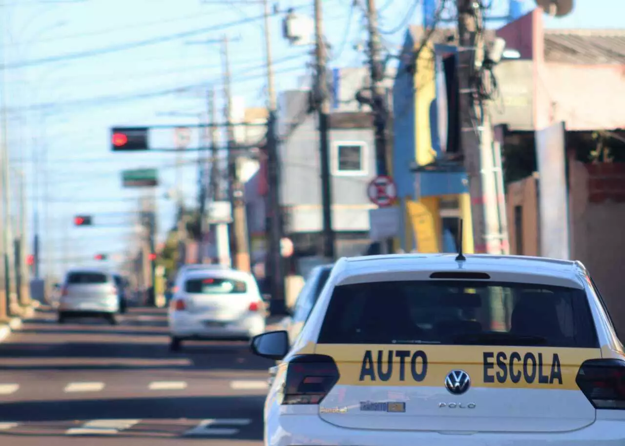 Governo propõe criação de instrutor autônomo para reduzir custo da CNH em até 80%