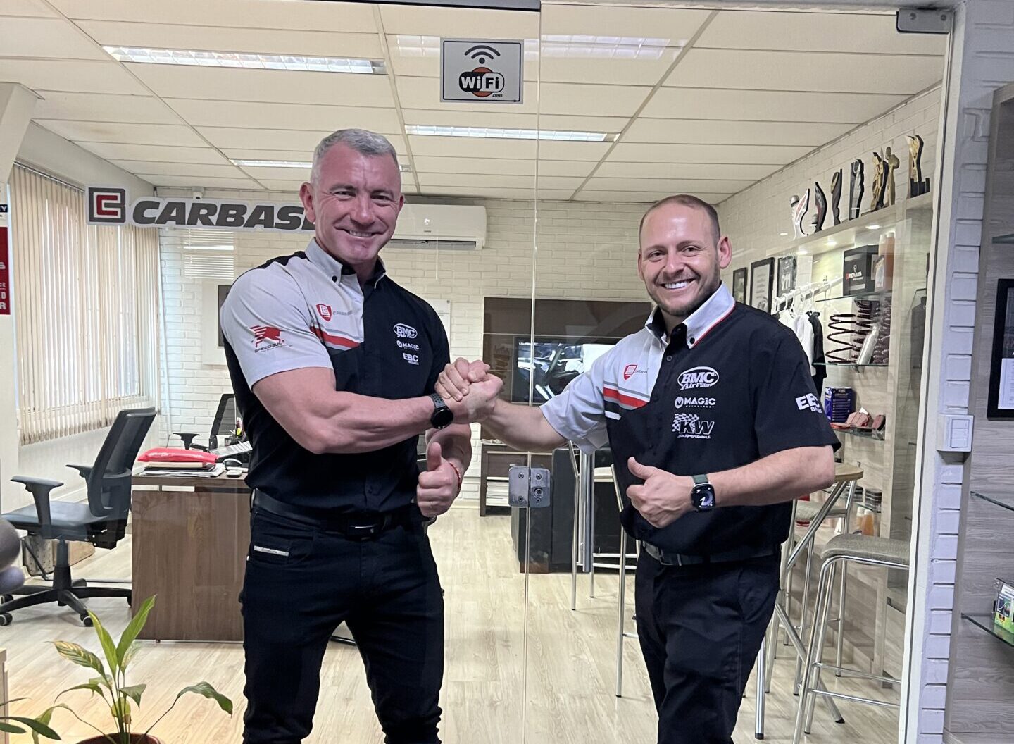 Empresa de Gravataí, Souza Cars firma parceria com a Carbase e amplia presença no mercado gaúcho de performance automotiva