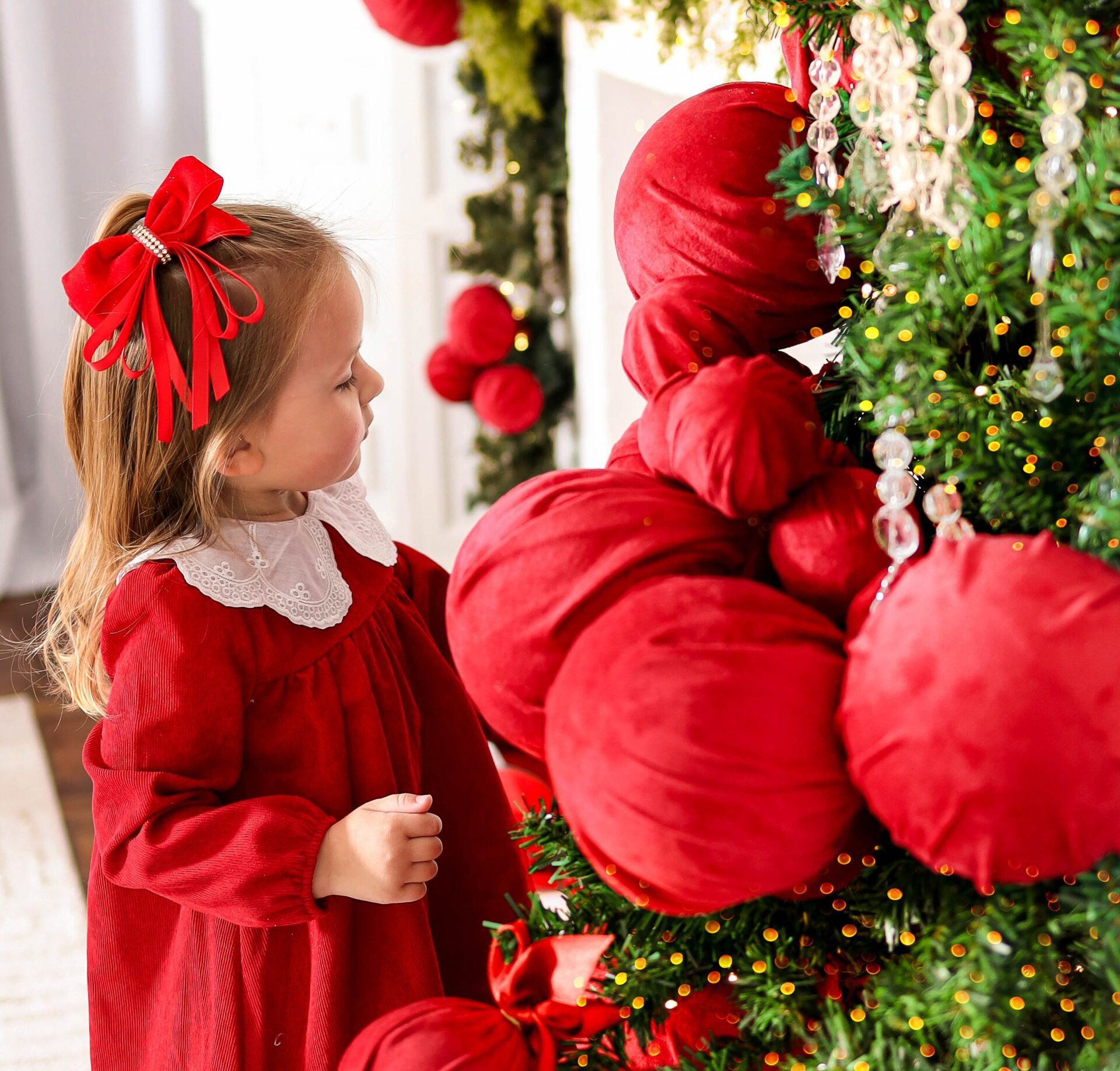 Com decoração de Natal, atendimento acolhedor e promoções antecipadas, lojistas de Gravataí têm expectativa de bons negócios neste final de ano