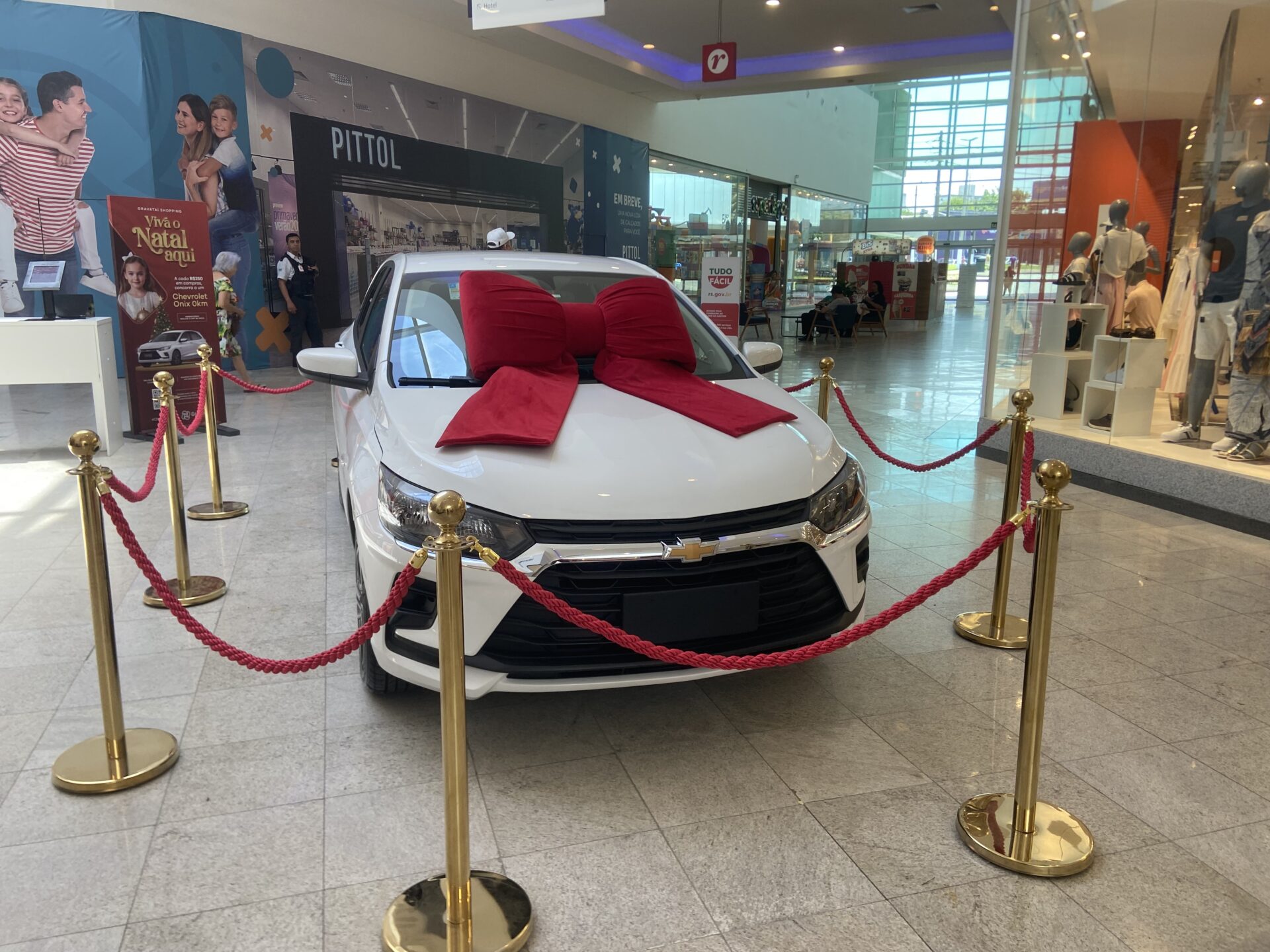 Campanha de Natal do Gravataí Shopping sorteará um Chevrolet Onix 0 km