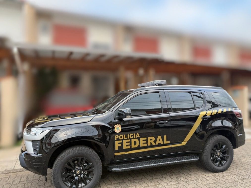 Polícia Federal cumpre mandados em Gravataí e Cachoeirinha e desarticula grupo investigado por fraudes contra a Caixa