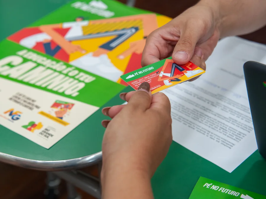 Mais de 15 mil estudantes na região da 28ª Coordenadoria Regional de Educação ainda não retiraram o cartão do Programa Pé no Futuro