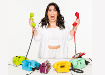 Mariana Xavier apresenta, em Gravataí, espetáculo que mistura humor, emoção e reflexão sobre a vida moderna