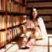 Jornalista Tainá Rios ministra oficina de crônicas para mulheres na Biblioteca Pública de Gravataí